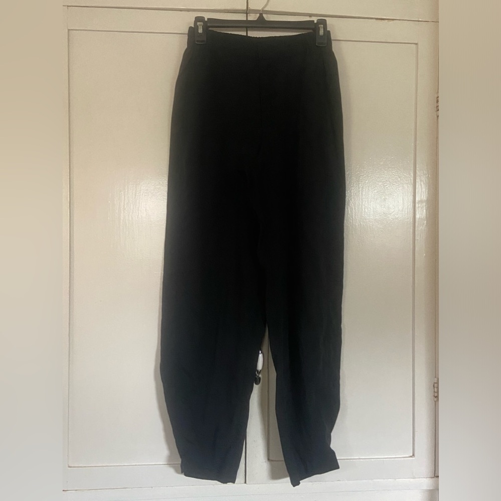 Uniqlo  sweatpants🖤